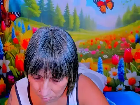 indianroxy: απευθείας συνομιλία ΧΧΧ