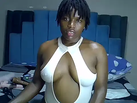 Chat XXX en directo de melanin_moon
