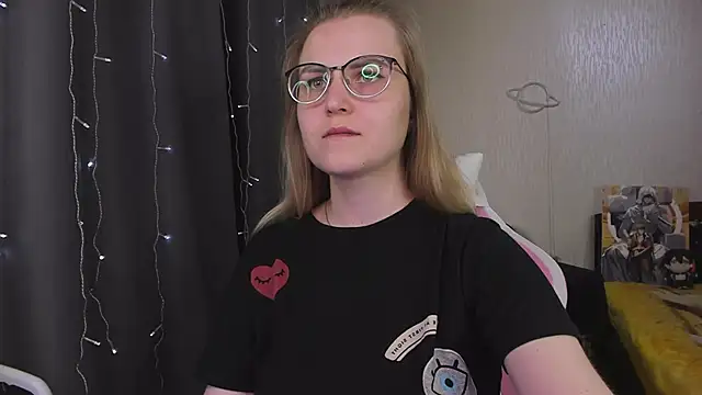 MissBrightShine Chat XXX live