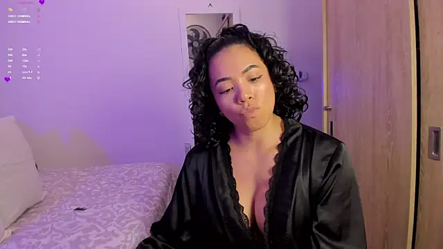 XXX chat uživo modela carolgaita