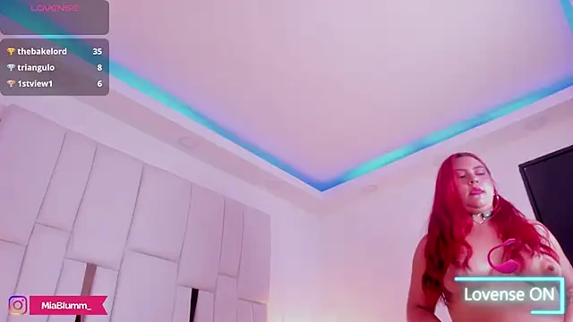 miia_blumm 现场XXX聊天