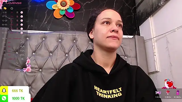 LAILAGUMMY – Live XXX-chat