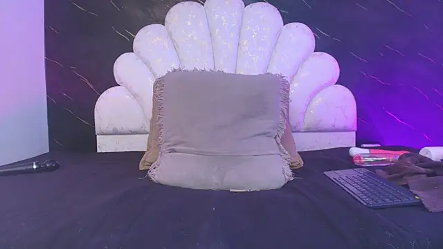 _MiaBrown_のライブXXXチャット