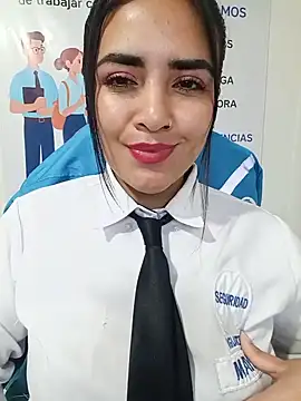 دردشة MAYE__13 الجنسية المباشرة