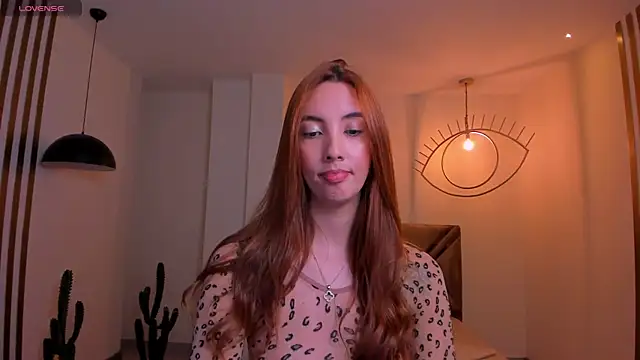 دردشة AnaisNin الجنسية المباشرة
