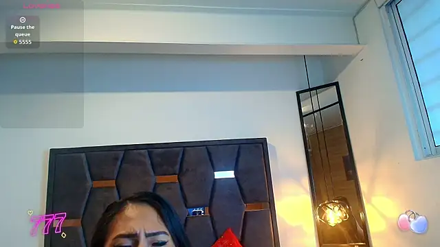 Keyla_Brunette_: απευθείας συνομιλία ΧΧΧ