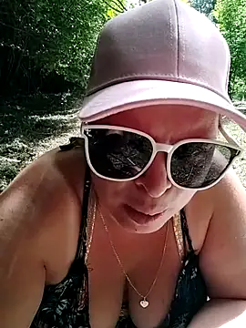 Živý XXX chat JuliaFrancaise