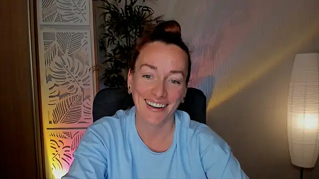 RebeccaMartinez Chat XXX in diretta