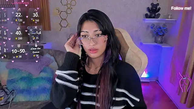 mia_smoke_ live XXX chat