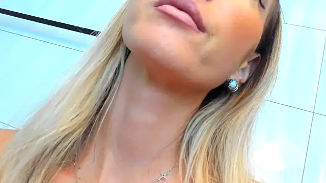 Онлайн чат XXX StarryHanna