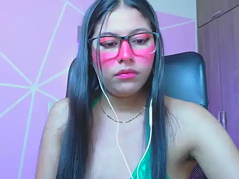 Živý XXX chat _ALLYSON18_
