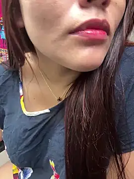 Онлайн чат XXX dayadubey_
