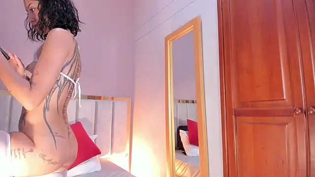 MelissaFoxx live XXX chat