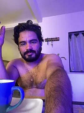 MichaelBear_21 élő XXX-chatje