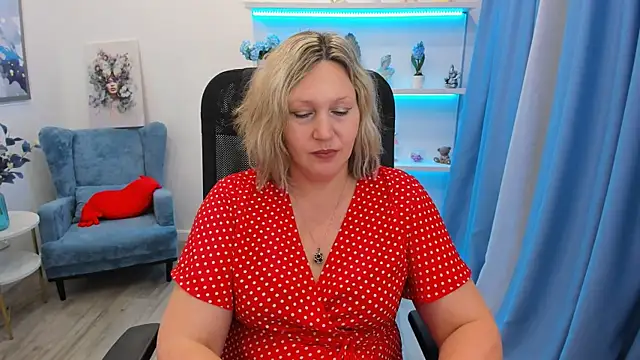 XXX chat uživo modela NinaStarle