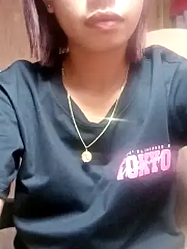 Chat XXX en directo de Cutie_body11