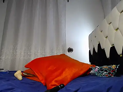 Czat XXX na żywo – KinkQueenLove