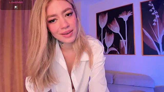 ViolettHansson's Live XXX Chat