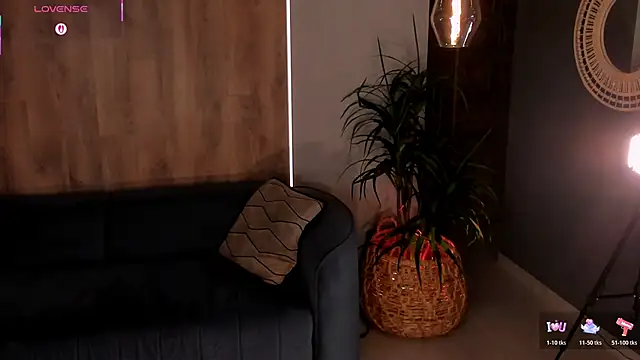 Czat XXX na żywo – DannieSmith1