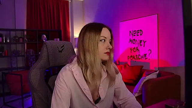 VireliaMoonfall's Live XXX Chat