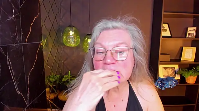 NataliMellow Live XXX-chat