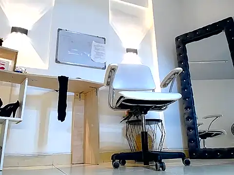 Živý XXX chat Emily_Jedet
