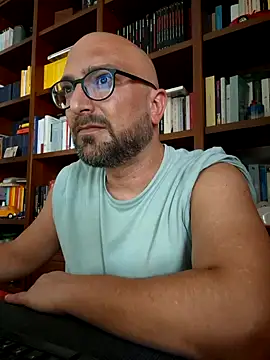 Show modela cetriolino na web-kameri