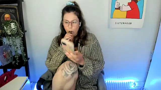 Czat XXX na żywo – Rosiee69_