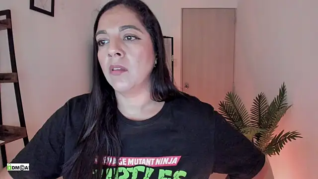 urcute_kitten Live XXX-Chat