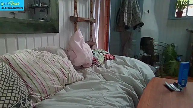 Stock-Holmes – Naživo XXX chat