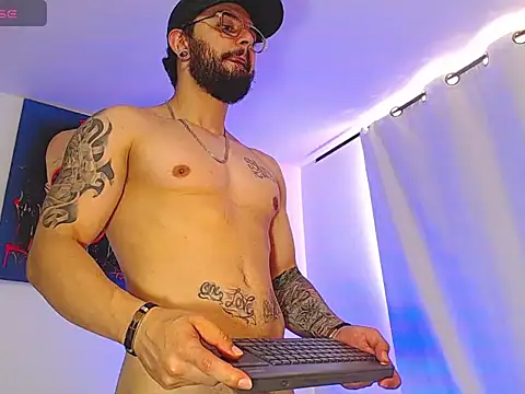 Axel_Stton Chat XXX in diretta