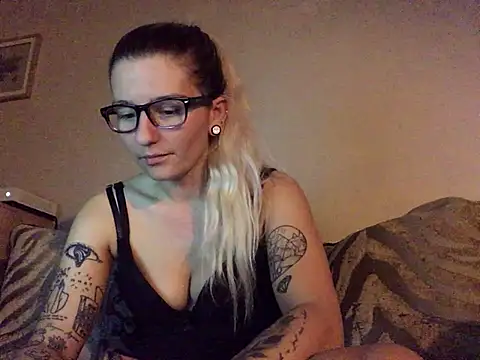 Chat XXX en directo de xxamyleighxx