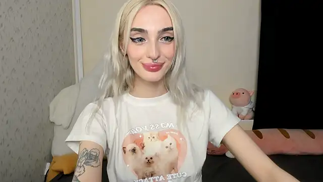succubantra Chat XXX in diretta
