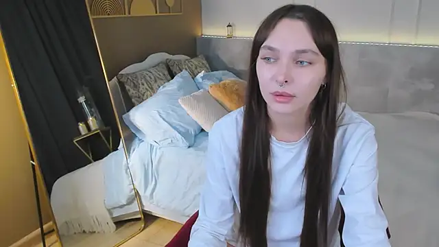 ChloeSunny Chat XXX in diretta