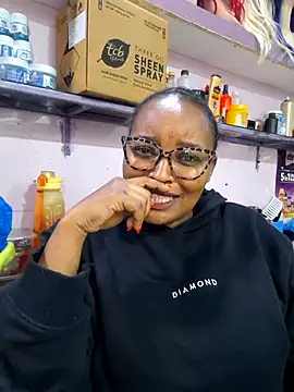 Goddess_of_Hearts' Live XXX Chat
