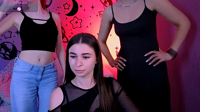 nekky_mouse élő XXX-chatje