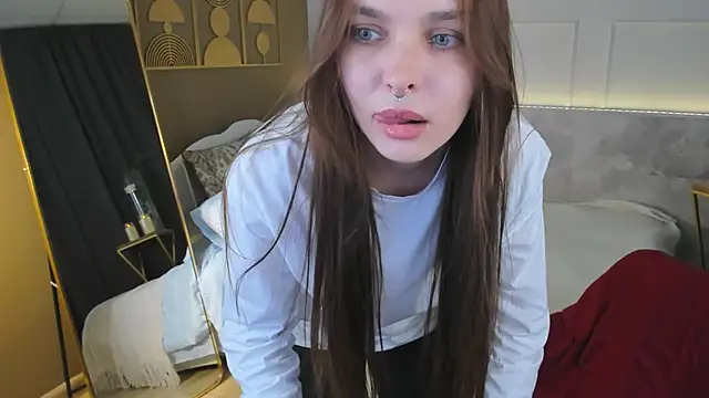Chatroom XXX en direct de ChloeSunny