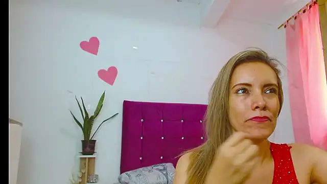 chantalsemenova1 라이브 XXX 채팅