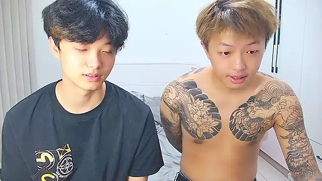 Chocolates-001n Live XXX chat
