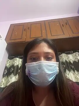 Naughtyhornylover 现场XXX聊天