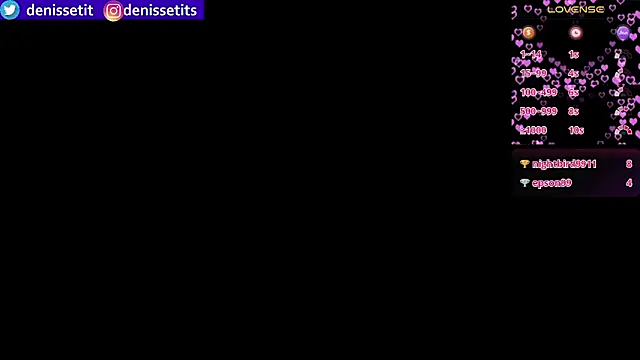 DenisseTits' Live XXX Chat