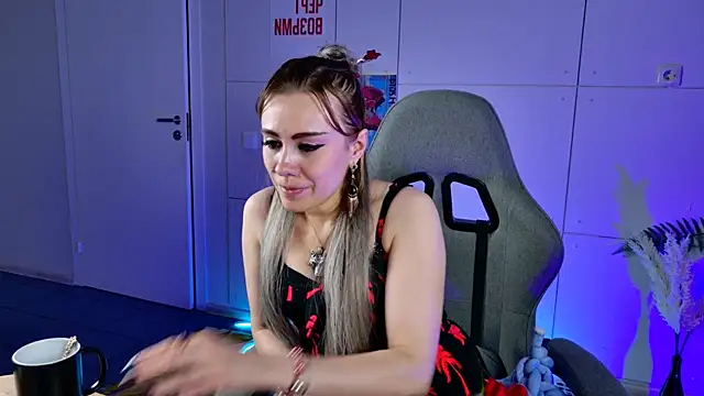 צ'אט XXX בשידור חי של Kumiho_7777