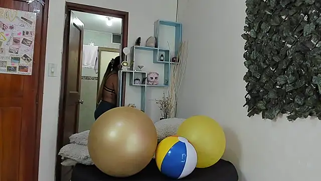 Chat +18 de DestinyHills ao vivo