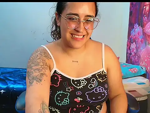 Karol_naughty live XXX chat