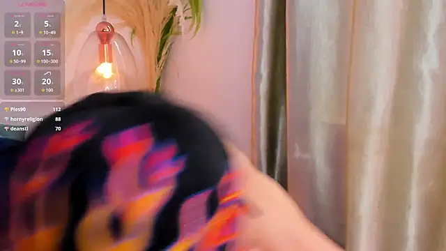 your_d0ll1 即時 XXX 聊天