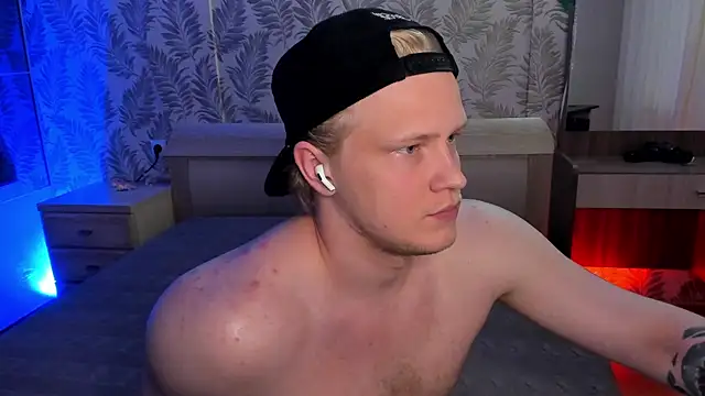 Cactus__James Show Webcam