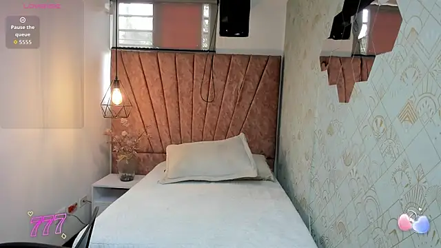 دردشة Zoe__Taylor__ الجنسية المباشرة