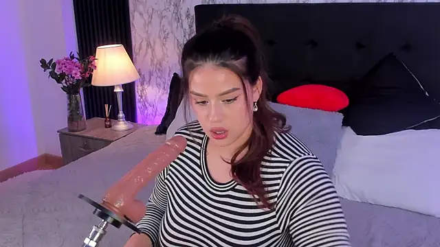 Miamontoya's Webcam Show