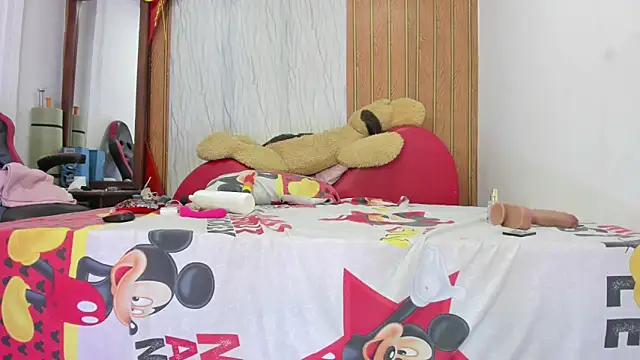 Lunastar02 Chat XXX live
