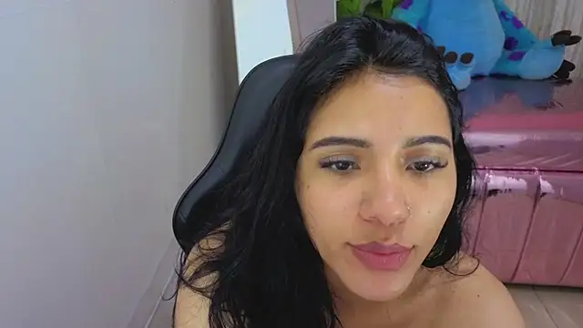 zedin02_a Adlı Modelin Canlı XXX Sohbeti